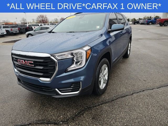 Used 2024 GMC Terrain SLE w/ Driver Convenience Package image 6