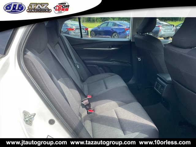 Used 2025 Toyota Camry LE FWD image 13