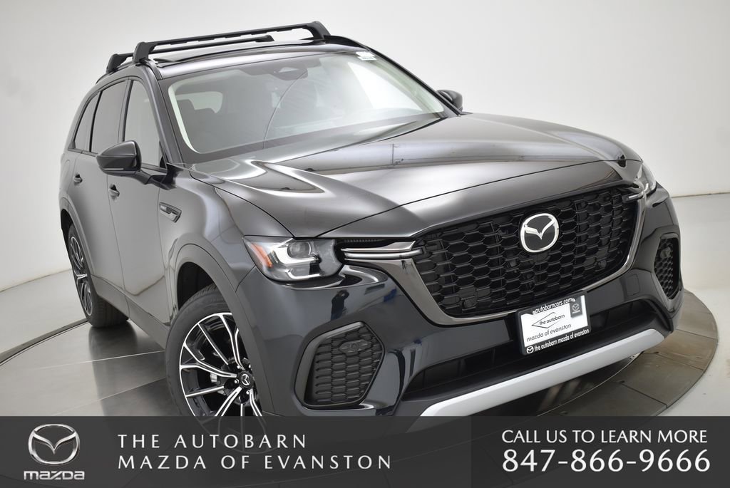 Used 2025 MAZDA CX-70 Plug-In Hybrid w/ Premium Pkg image 2