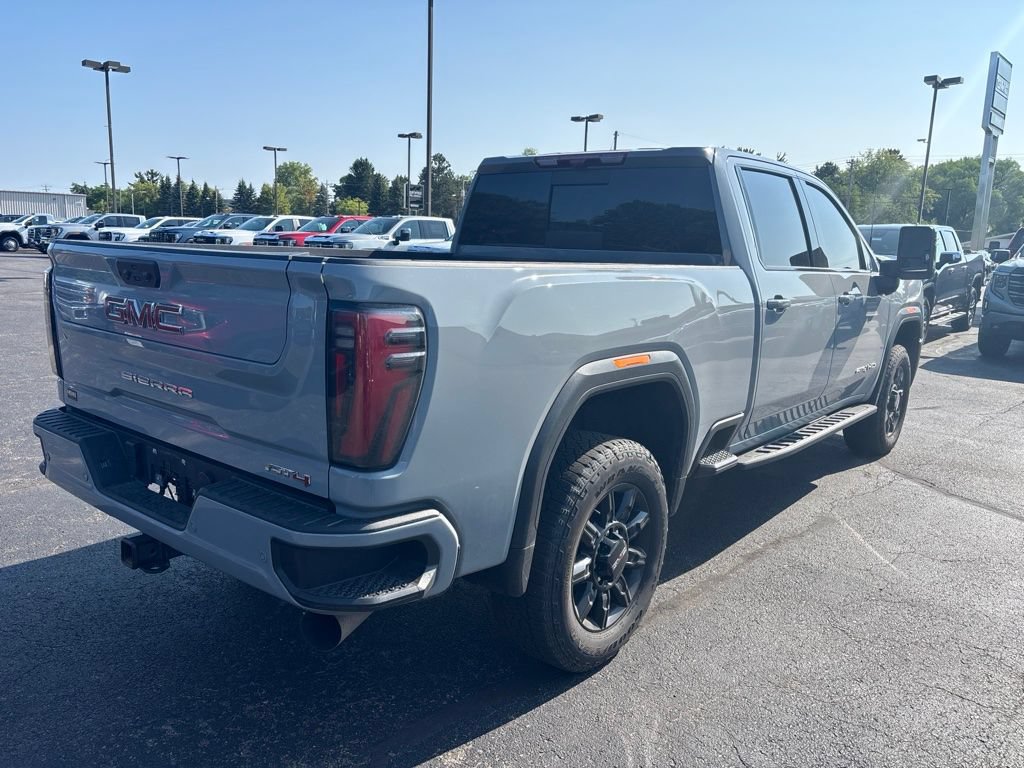 Used 2024 GMC Sierra 2500 AT4 w/ AT4 Premium Plus Package AWD/4WD image 6