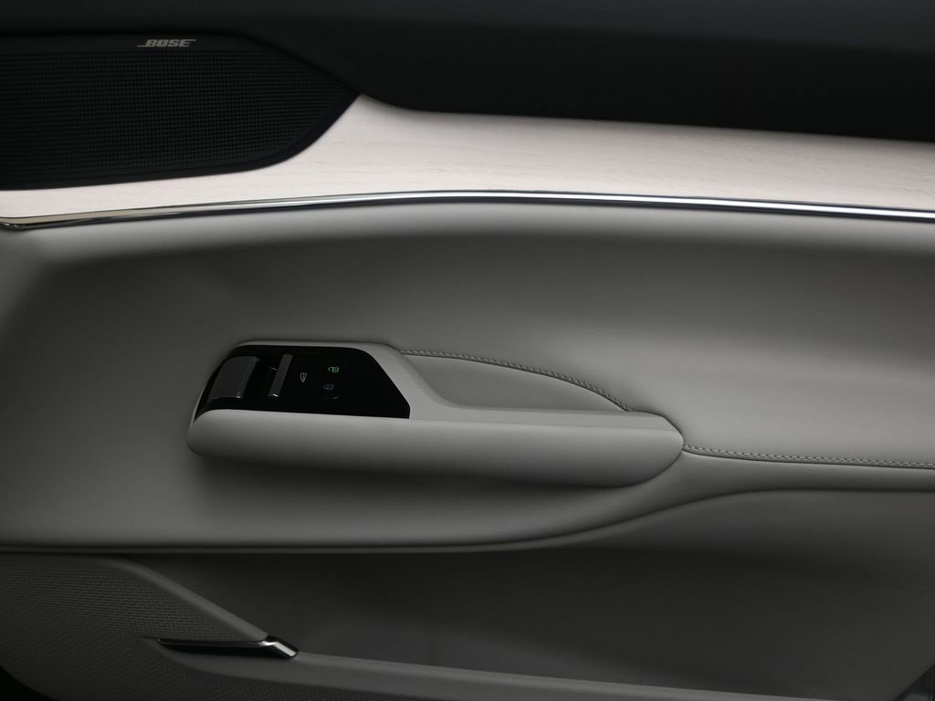 New 2025 Volvo EX90 Ultra image 11