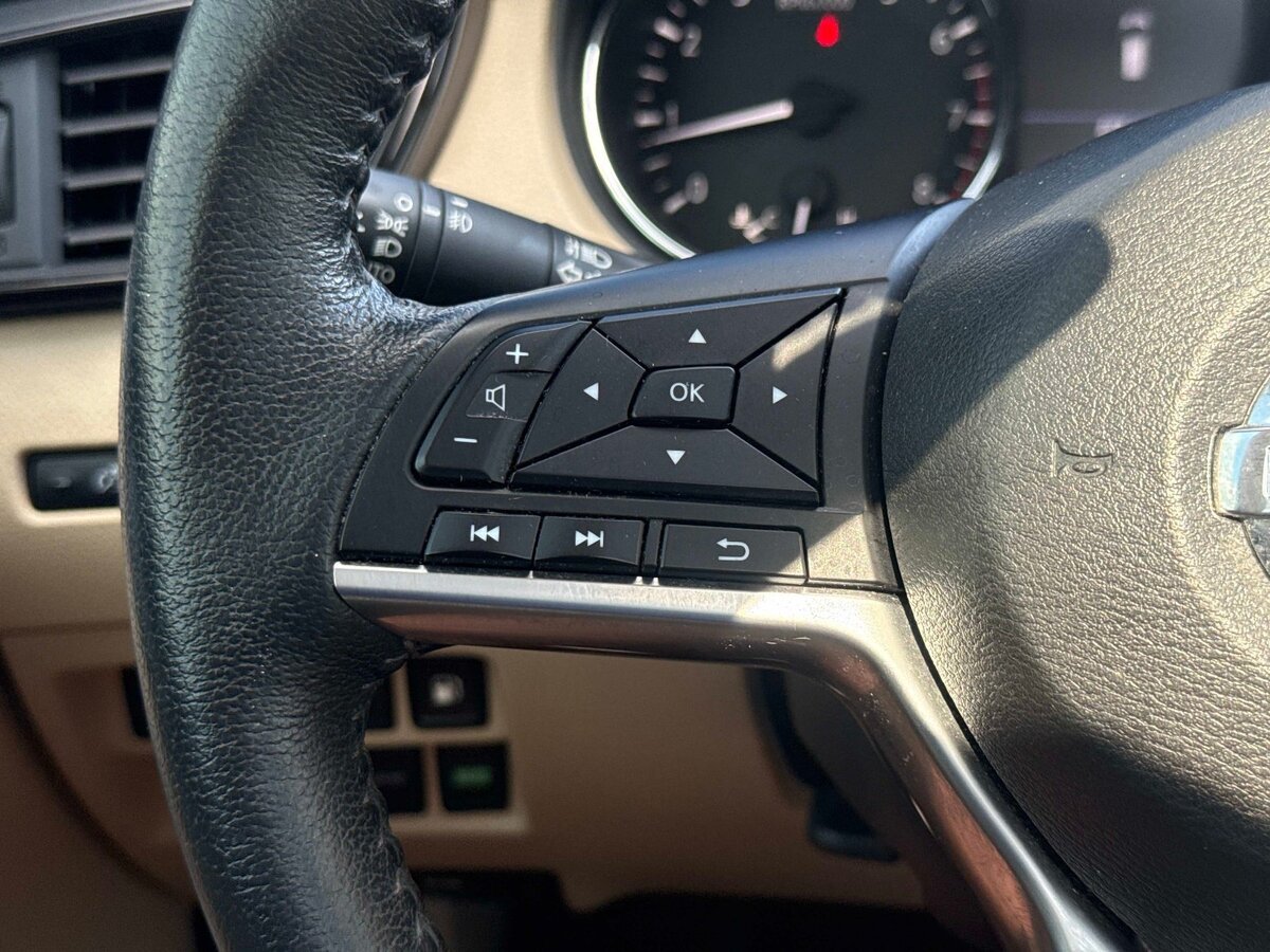 Used 2020 Nissan Rogue SL w/ Premium Package FWD image 29