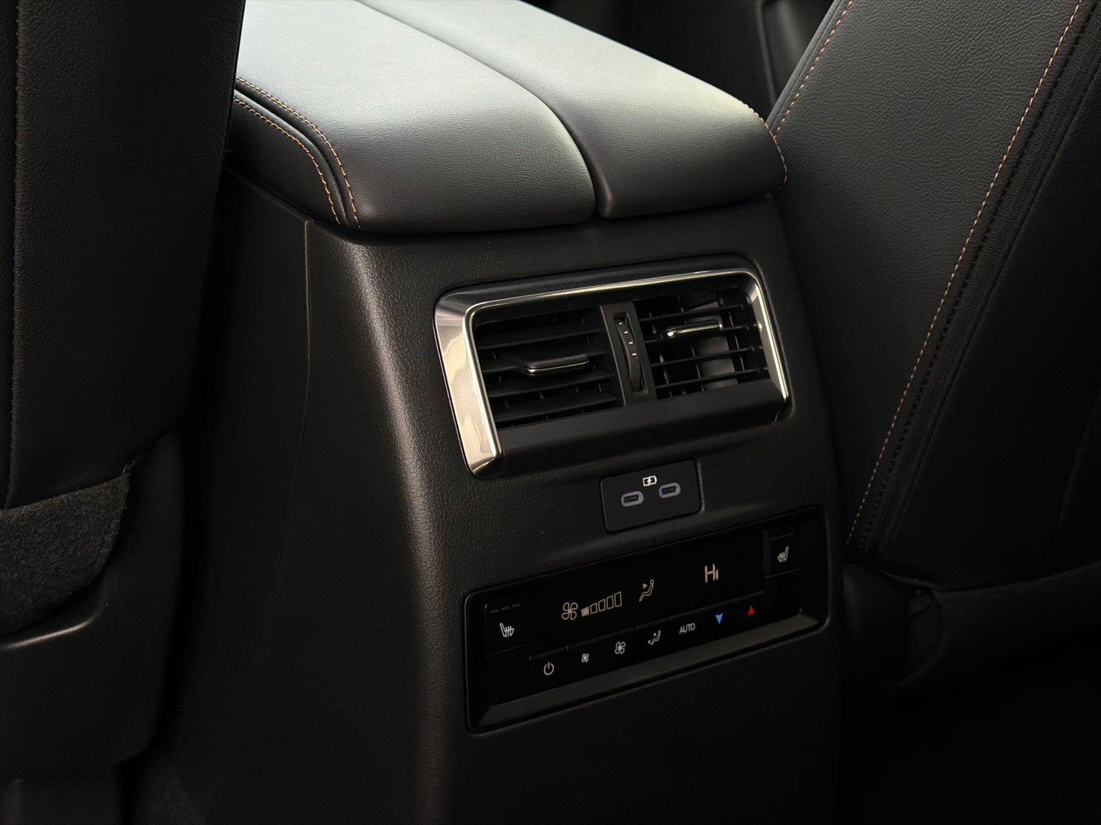 New 2026 MAZDA CX-70 3.3 Turbo w/ Preferred Package image 18