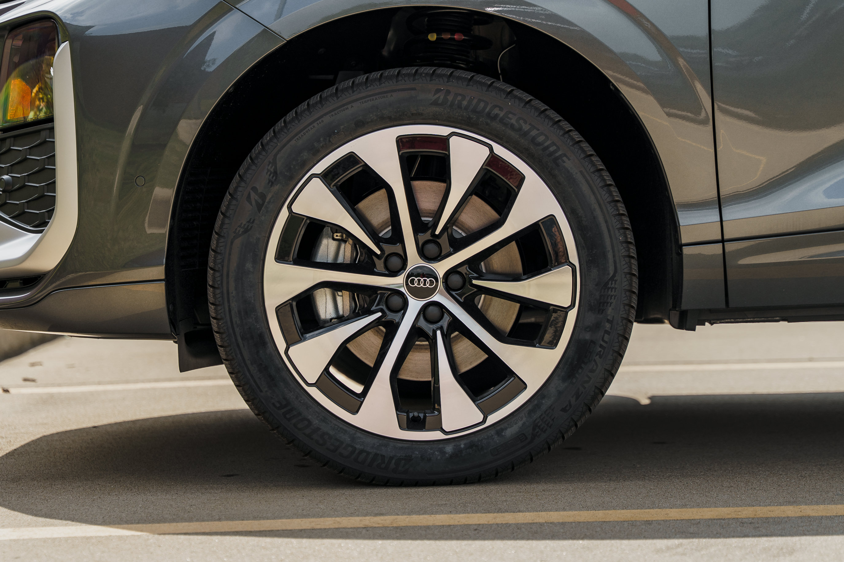 New 2026 Audi Q3 quattro 2.0T AWD/4WD image 29
