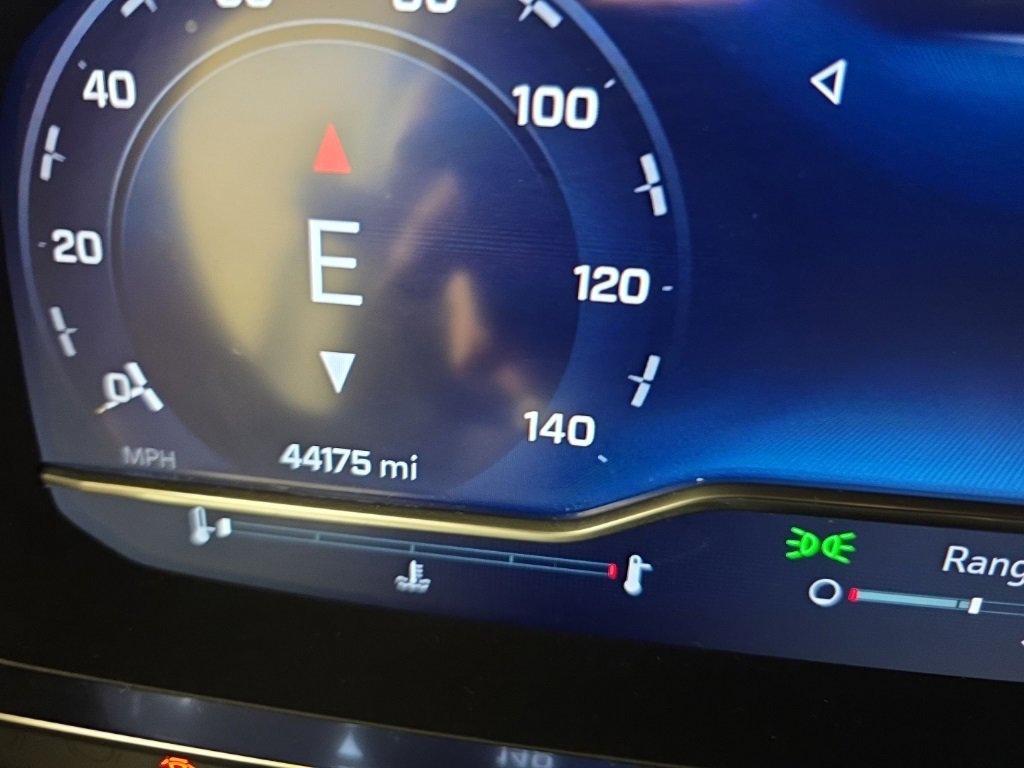 Used 2023 Chevrolet Tahoe High Country image 18