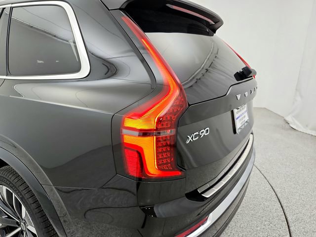 New 2026 Volvo XC90 B6 Plus w/ Protection Package image 31