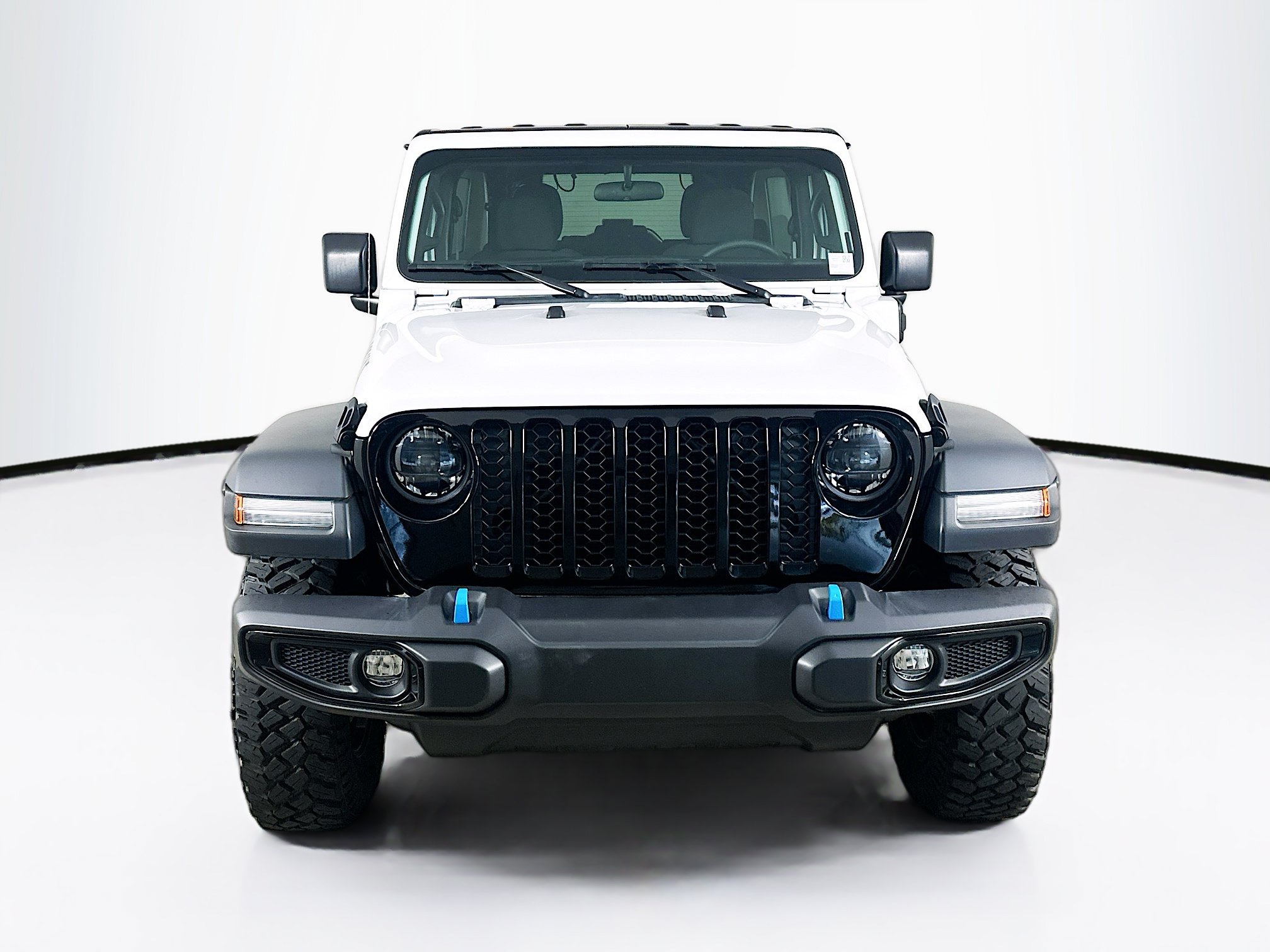 Used 2023 Jeep Wrangler Unlimited w/ Cold Weather Group AWD/4WD image 2