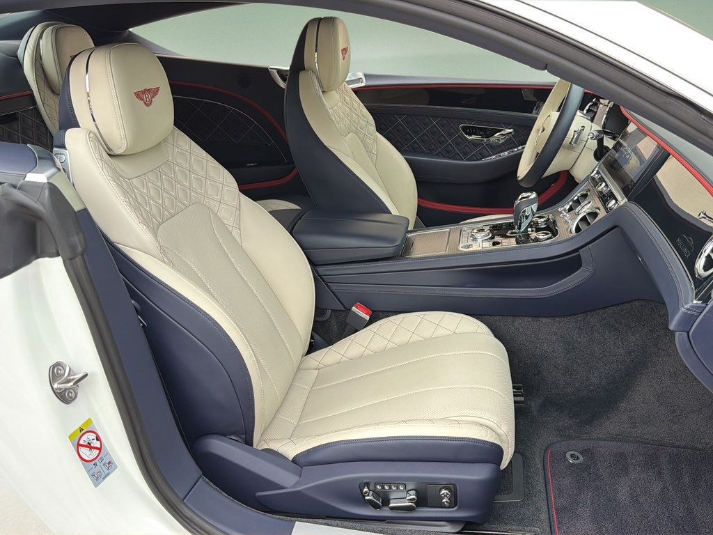 Used 2022 Bentley Continental GT AWD/4WD image 21