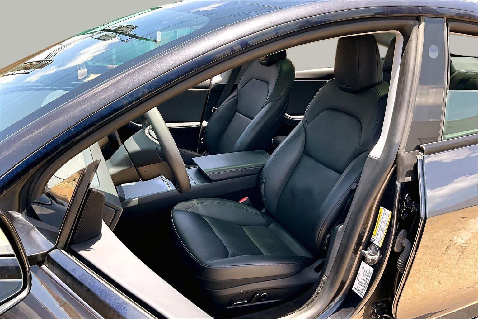 Used 2024 Tesla Model 3 Standard Range RWD image 7
