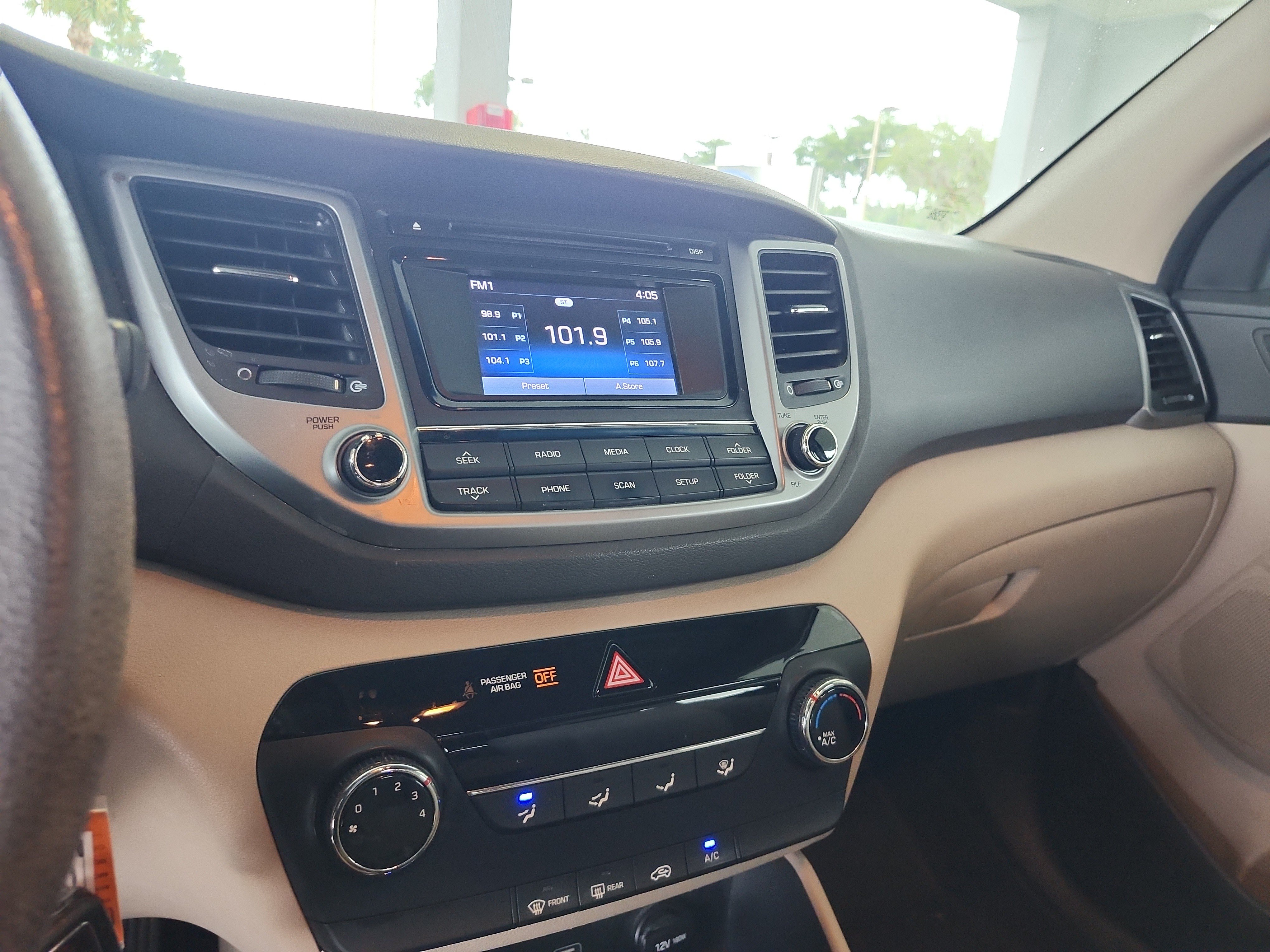 Used 2018 Hyundai Tucson SE FWD image 12