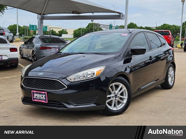Used 2018 Ford Focus SE FWD image 1