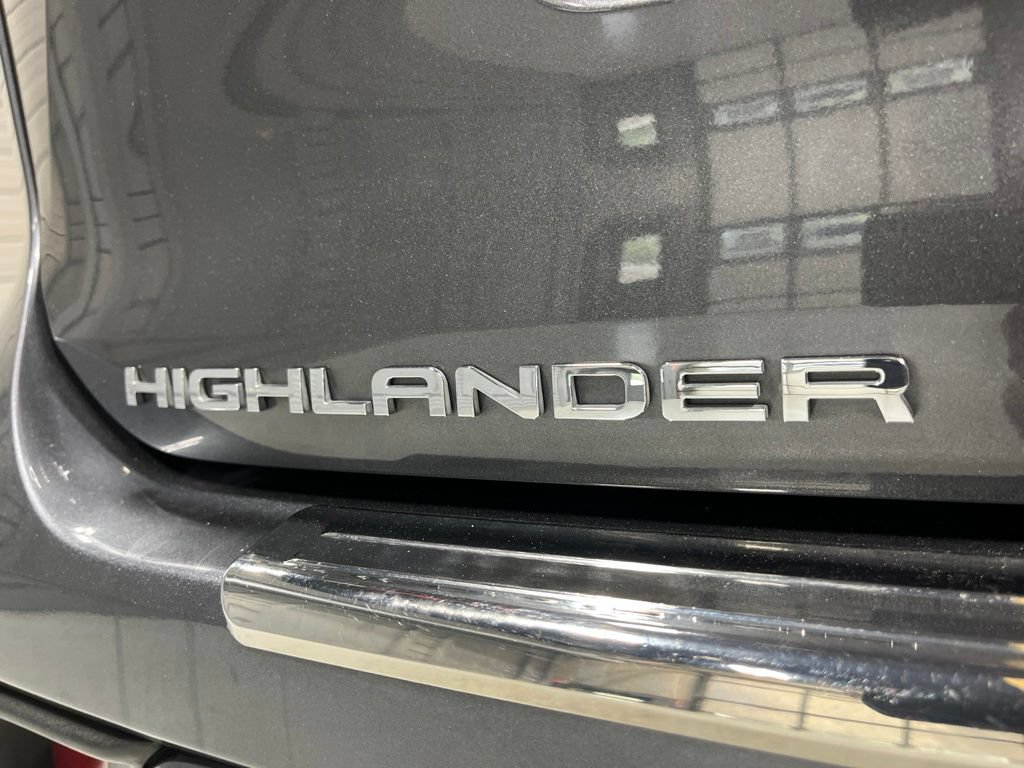 Used 2020 Toyota Highlander Limited AWD/4WD image 44