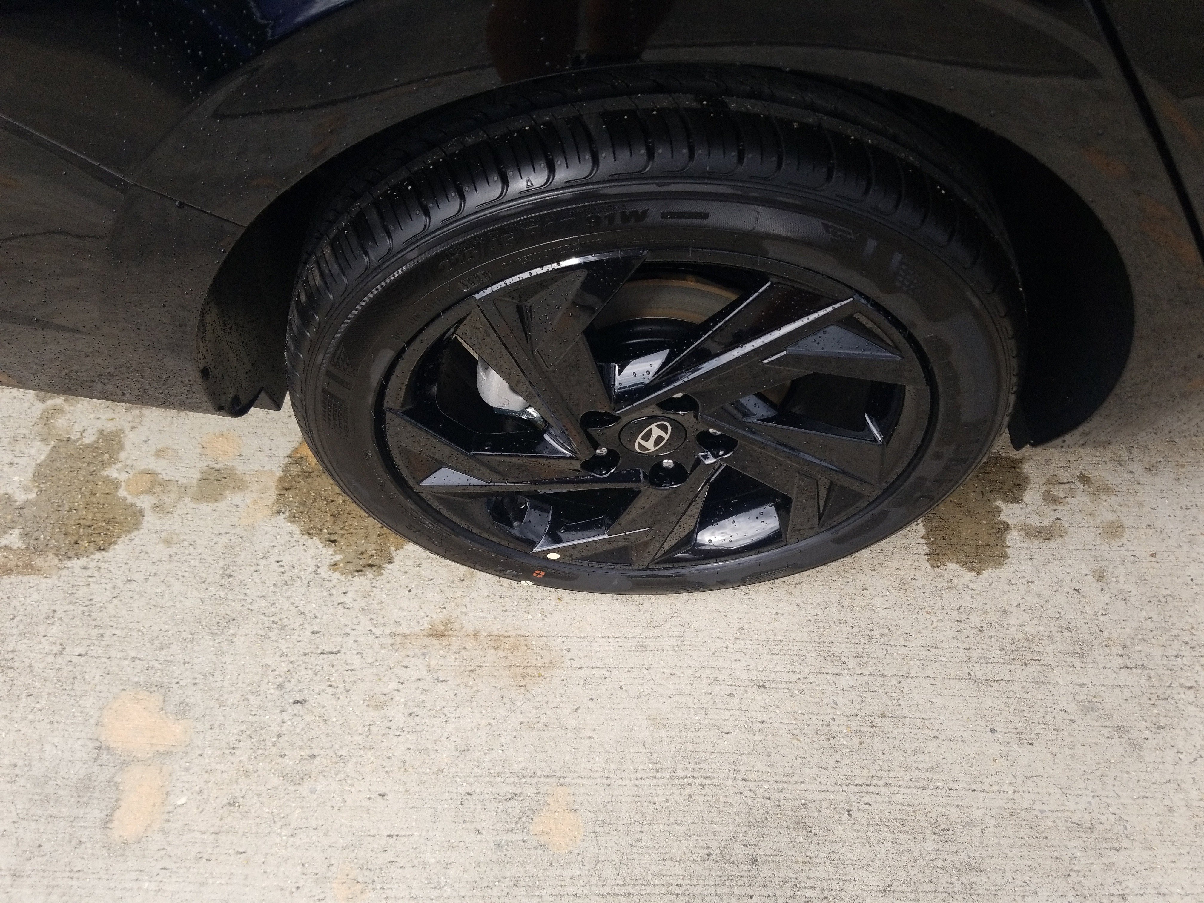 New 2026 Hyundai Elantra Sport image 23