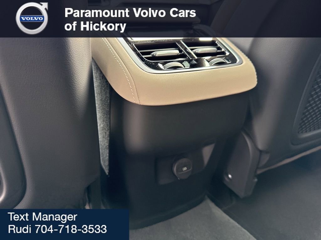 New 2026 Volvo XC90 B6 Ultra w/ Protection Package Premier image 18