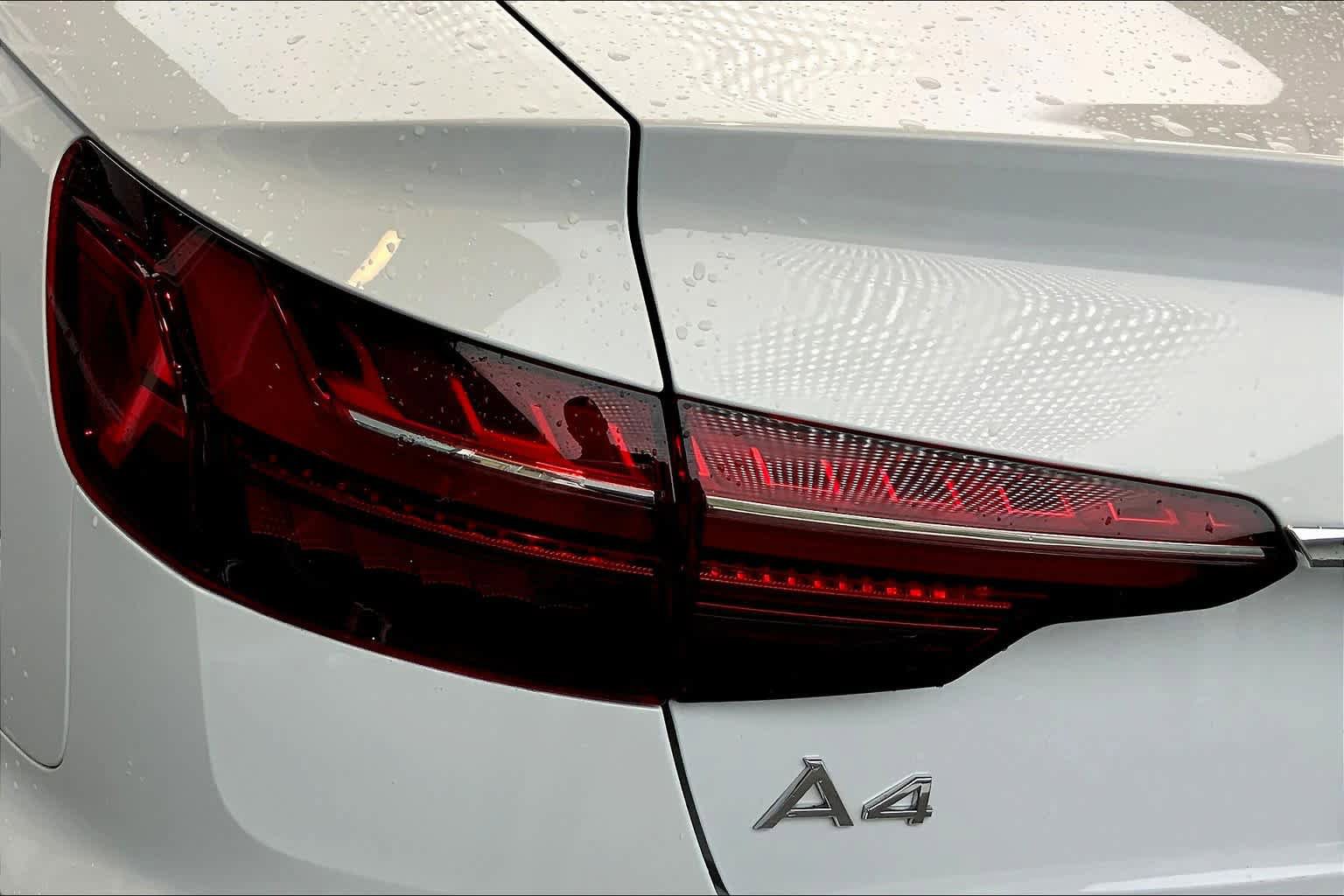 Used 2020 Audi A4 2.0T Premium Plus w/ Premium Plus Package FWD image 27