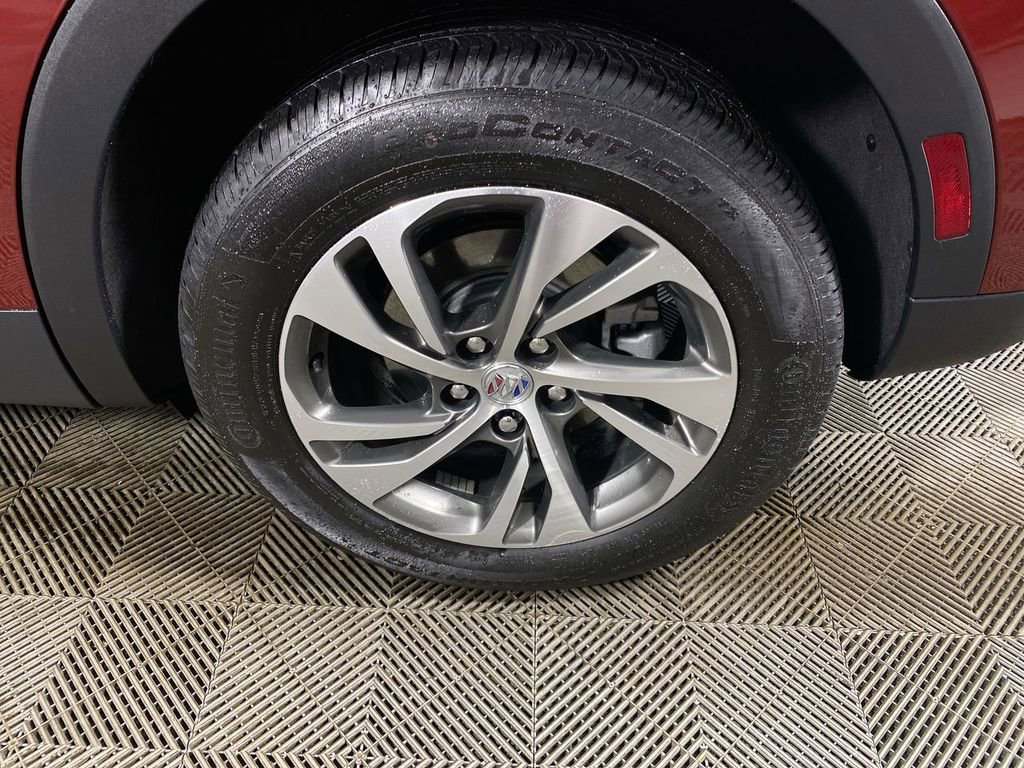 Certified 2023 Buick Envision Essence image 10