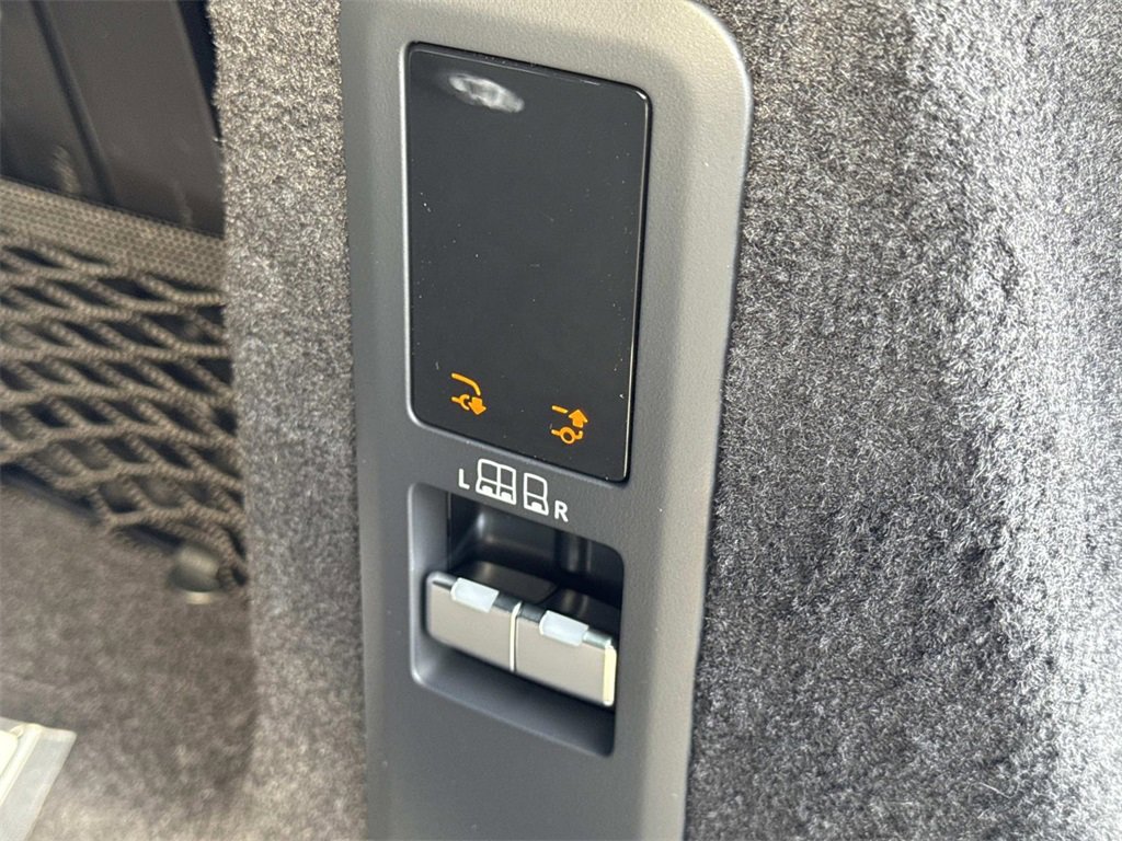 New 2026 Land Rover Range Rover Sport Dynamic SE image 7