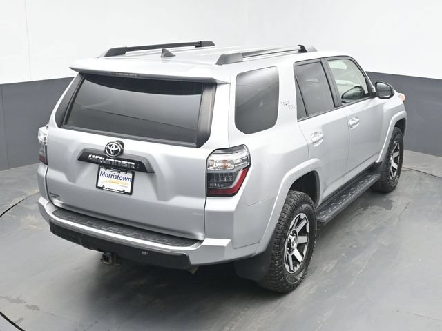 Used 2021 Toyota 4Runner TRD Off-Road AWD/4WD image 38