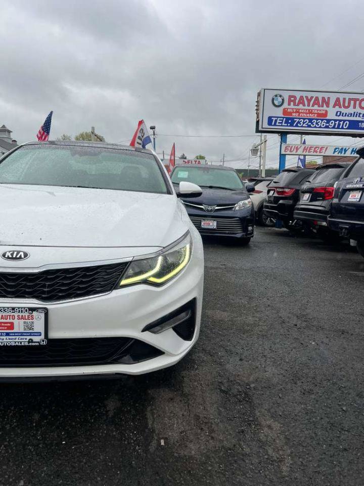 Used 2019 Kia Optima LX w/ LX Premium Package FWD image 4