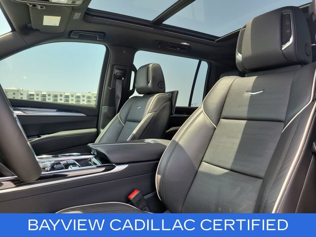 Certified 2025 Cadillac Escalade ESV Sport w/ LPO, ONYX Package RWD image 28