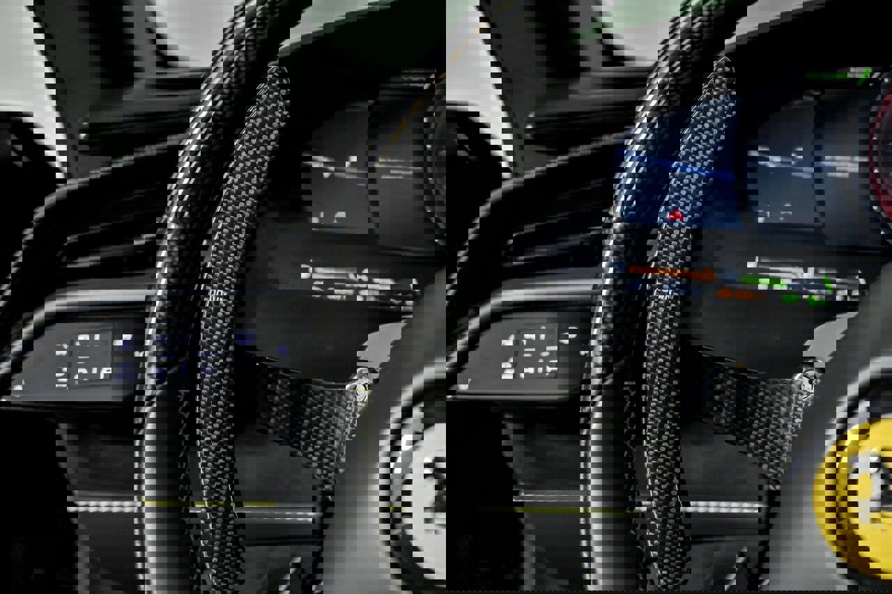 Used 2022 Ferrari SF90 Stradale image 28