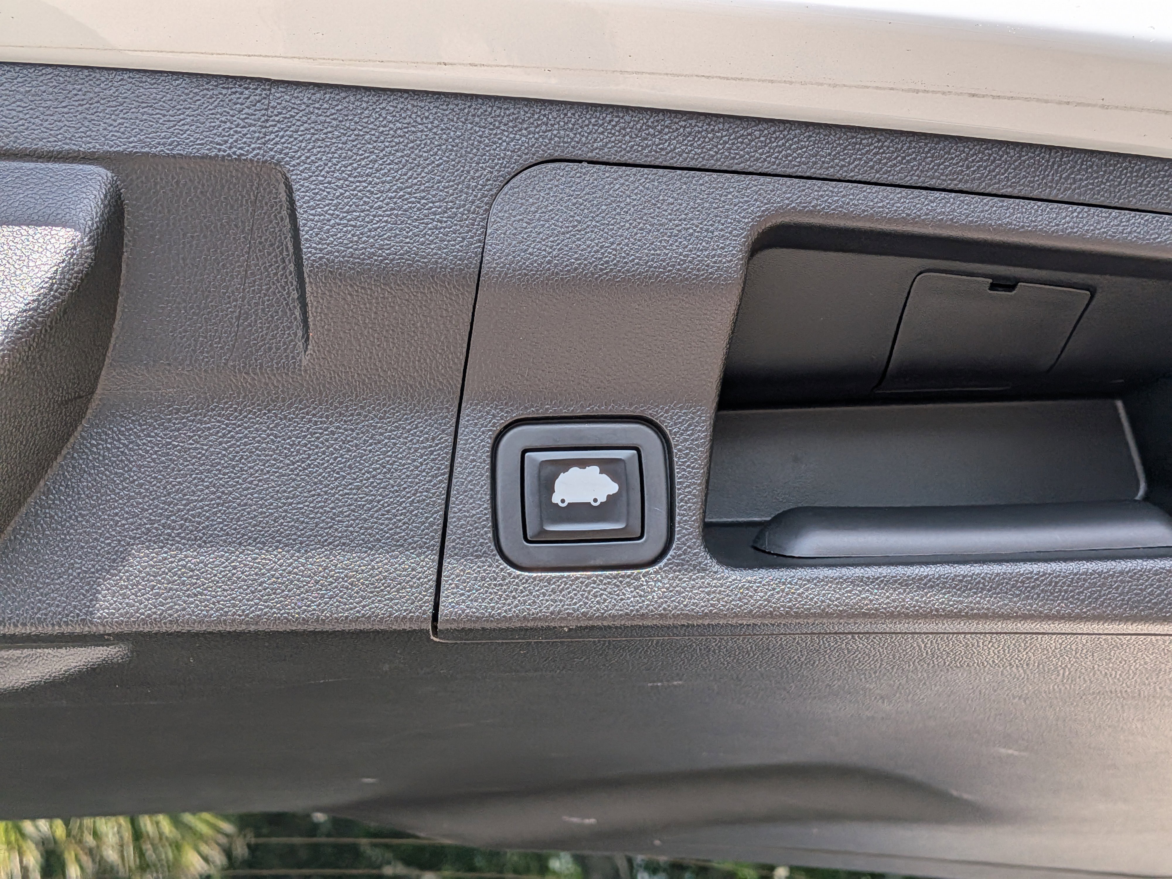 Used 2021 GMC Acadia SLT image 14