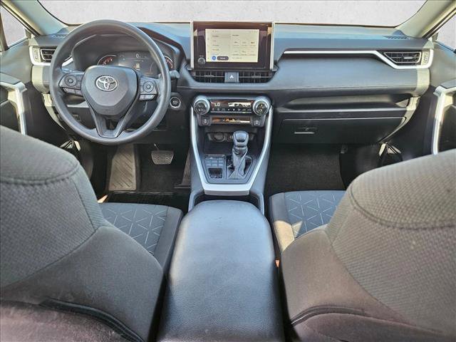 Used 2024 Toyota RAV4 XLE AWD/4WD image 16
