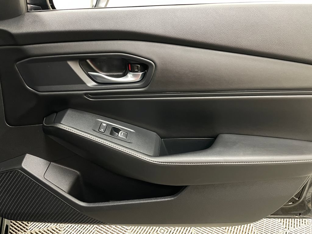 Used 2024 Honda Accord Sport image 38