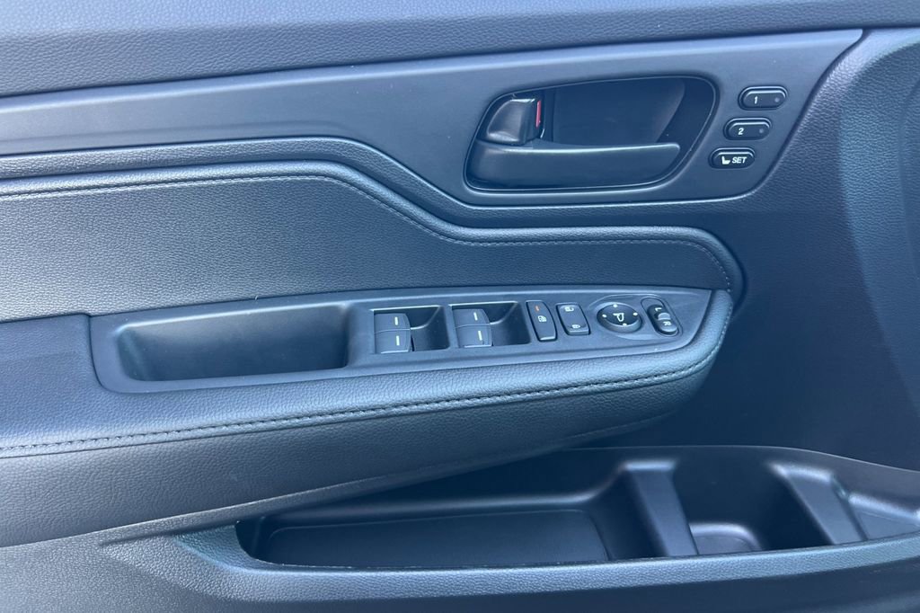 New 2026 Honda Odyssey EX-L image 8