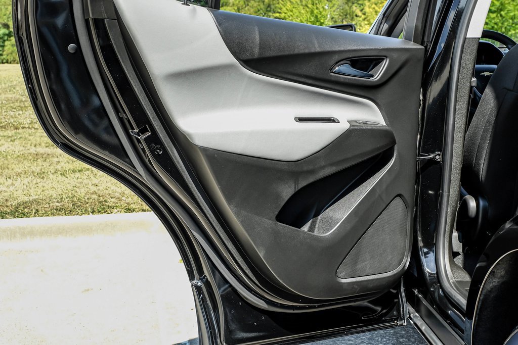 Used 2022 Chevrolet Equinox LS image 46