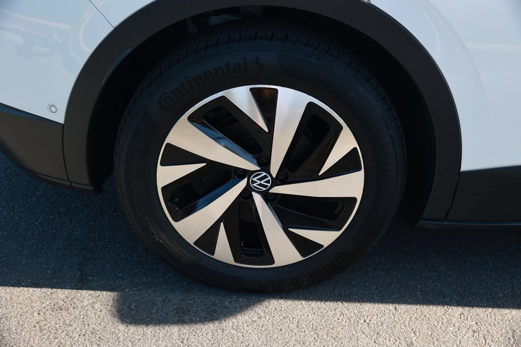 Used 2024 Volkswagen ID.4 2WD image 9