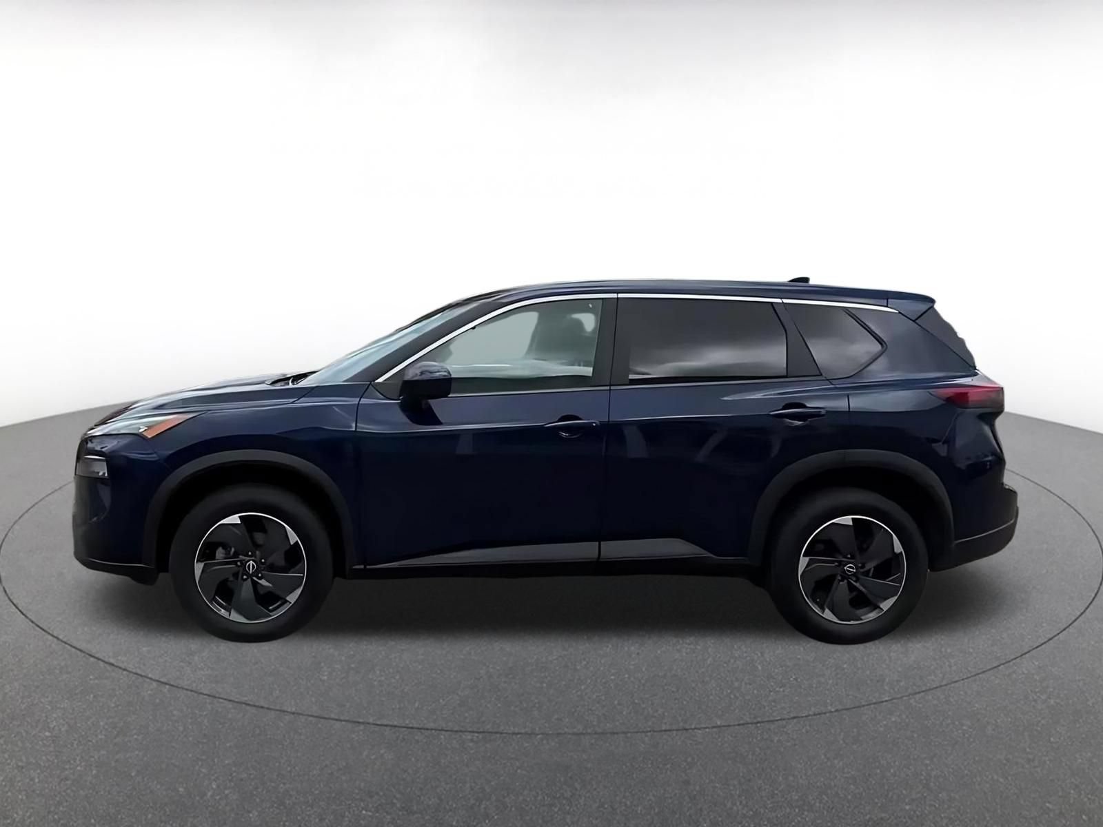 Used 2025 Nissan Rogue SV AWD/4WD image 9