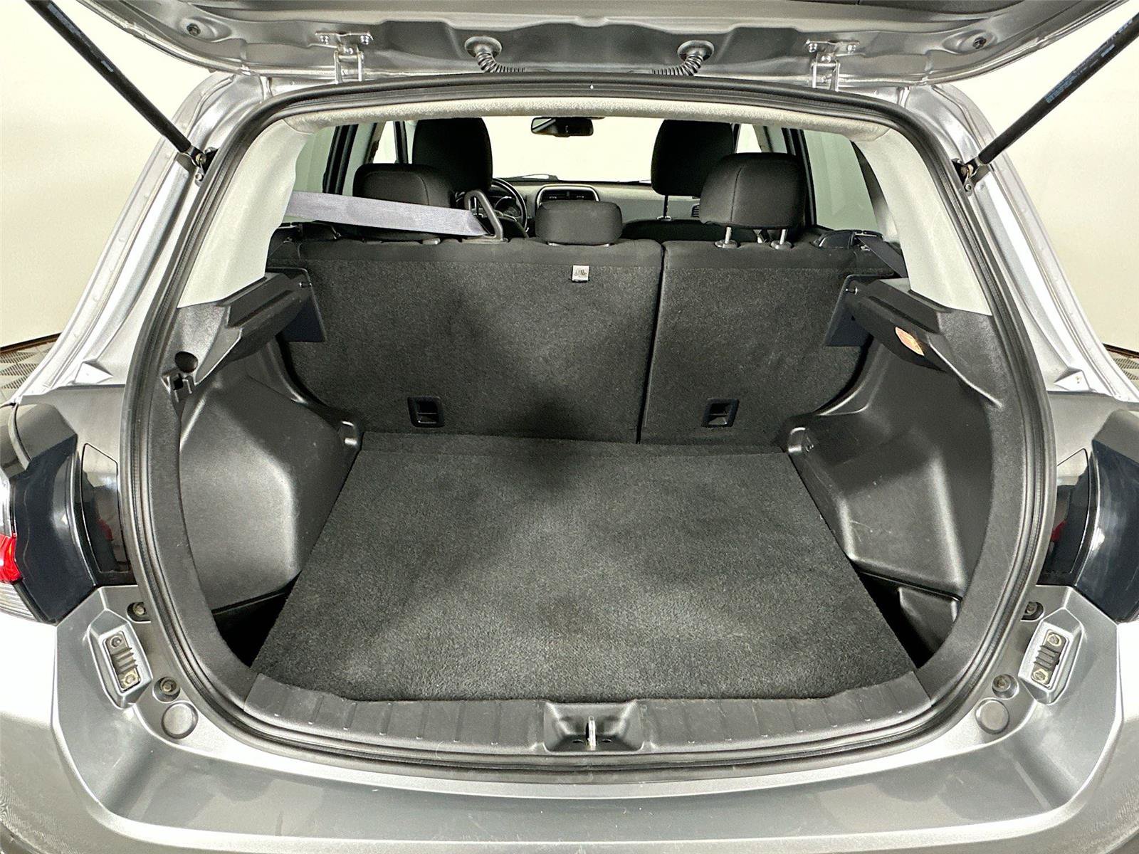 Used 2021 Mitsubishi Outlander Sport SE AWD/4WD image 25