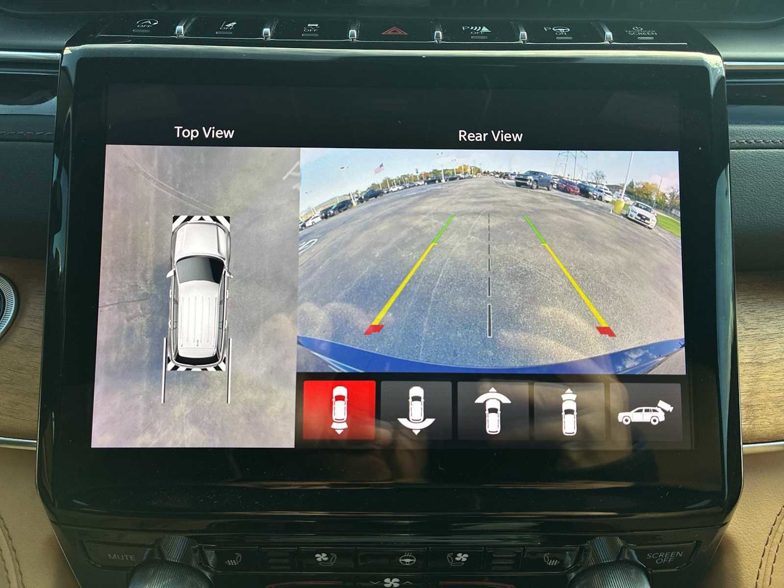 Used 2023 Jeep Grand Cherokee Summit image 15