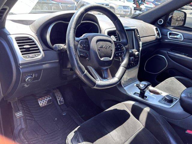 Used 2015 Jeep Grand Cherokee SRT w/ Luxury Group II AWD/4WD image 7