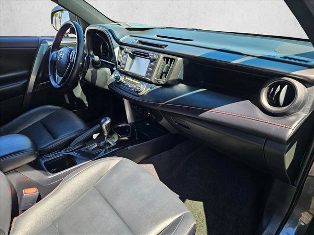 Used 2017 Toyota RAV4 SE AWD/4WD image 20