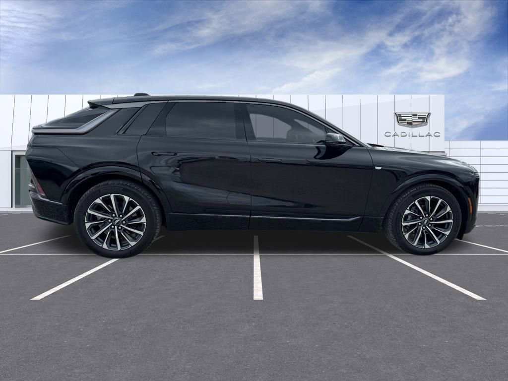 Certified 2024 Cadillac Lyriq Sport image 2
