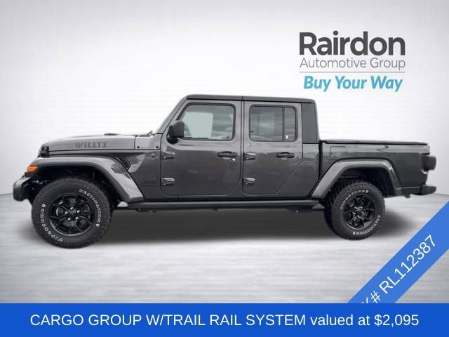 Used 2024 Jeep Gladiator Sport image 4