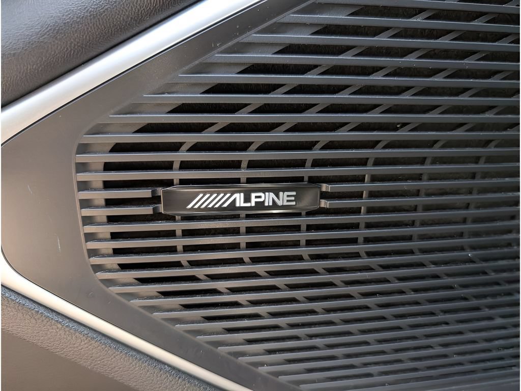 Used 2024 Jeep Wagoneer Series II AWD/4WD image 15
