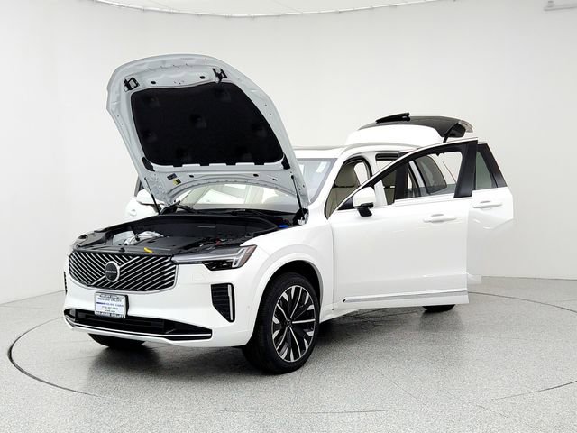 New 2026 Volvo XC90 B6 Ultra image 9