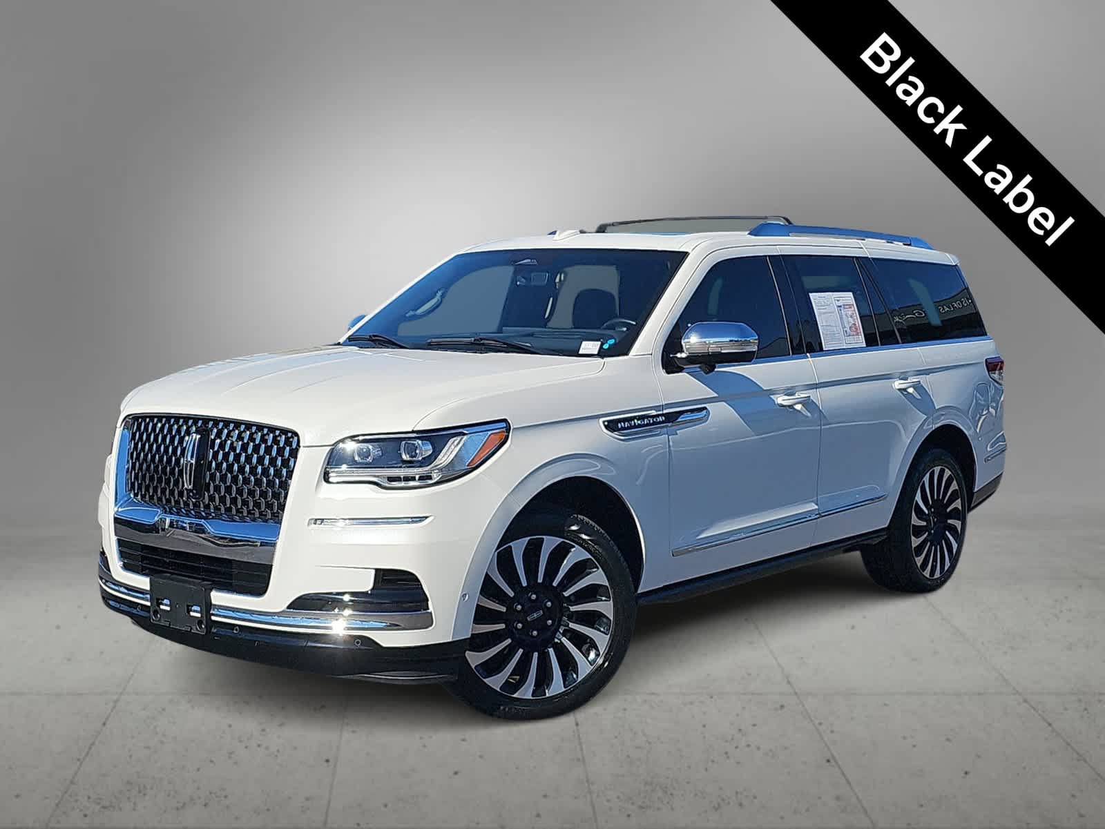 Used 2024 Lincoln Navigator Black Label AWD/4WD image 1