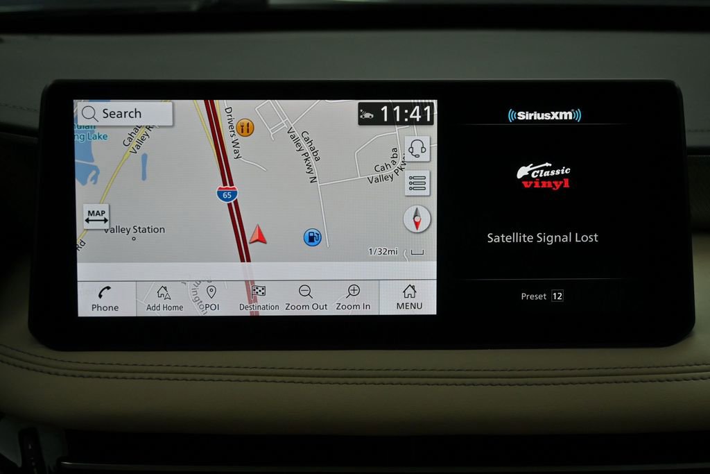 Used 2023 INFINITI QX60 Luxe w/ Cargo Package FWD image 12