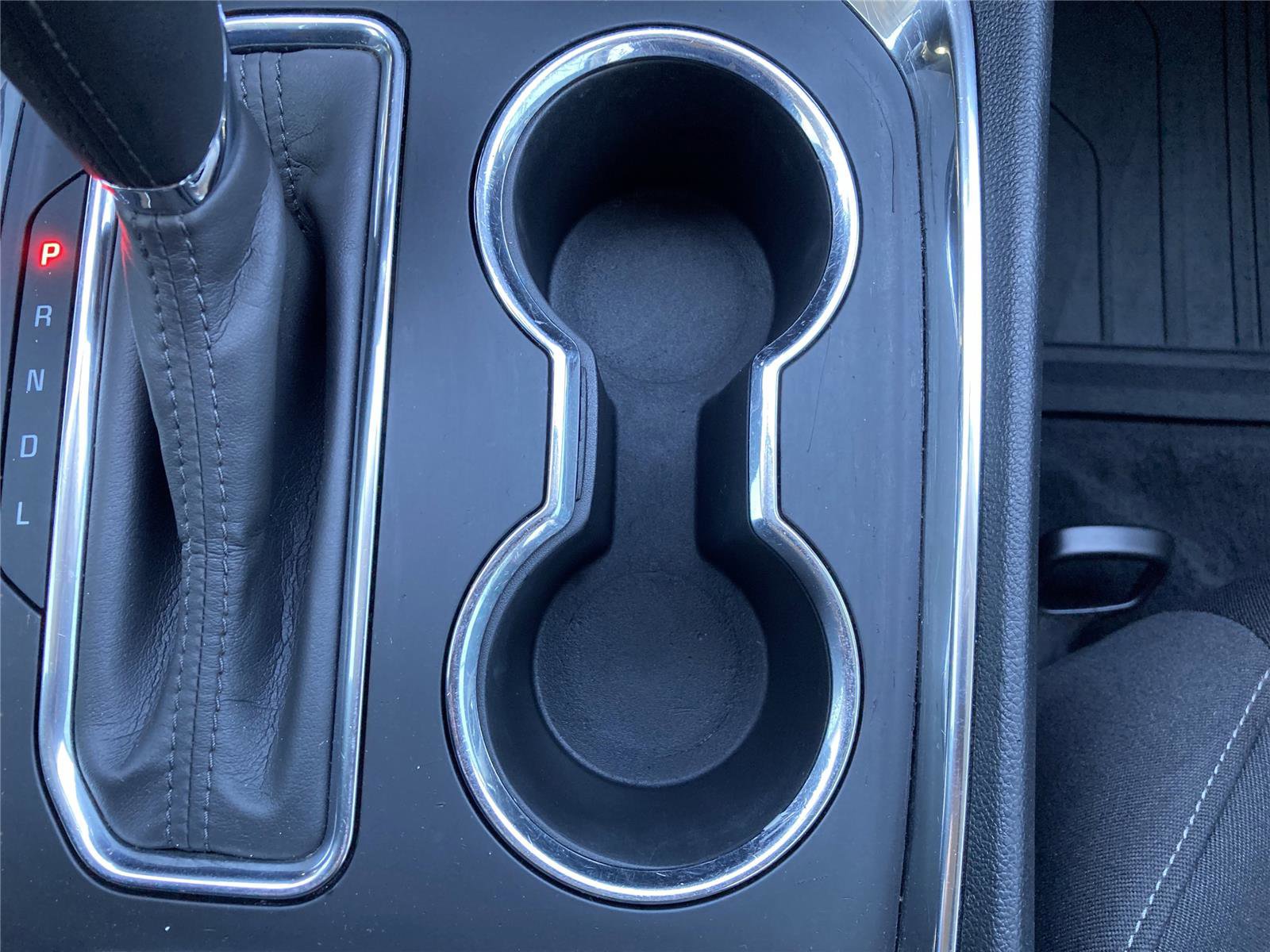 Used 2020 Chevrolet Traverse LT image 15