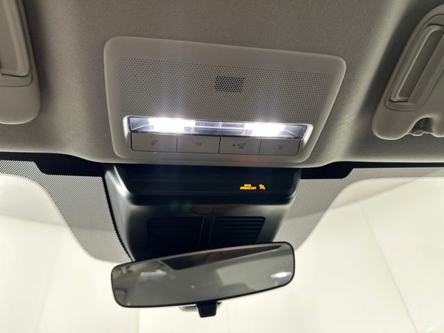 Used 2025 MAZDA MAZDA3 s image 24