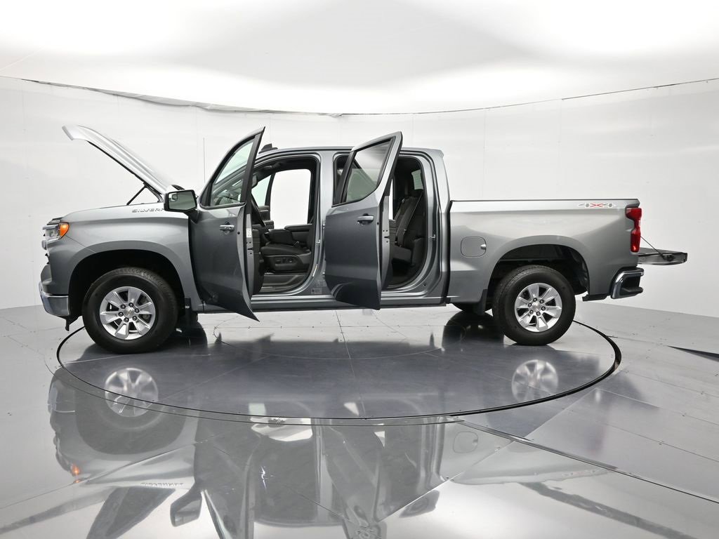 Used 2025 Chevrolet Silverado 1500 LT image 51