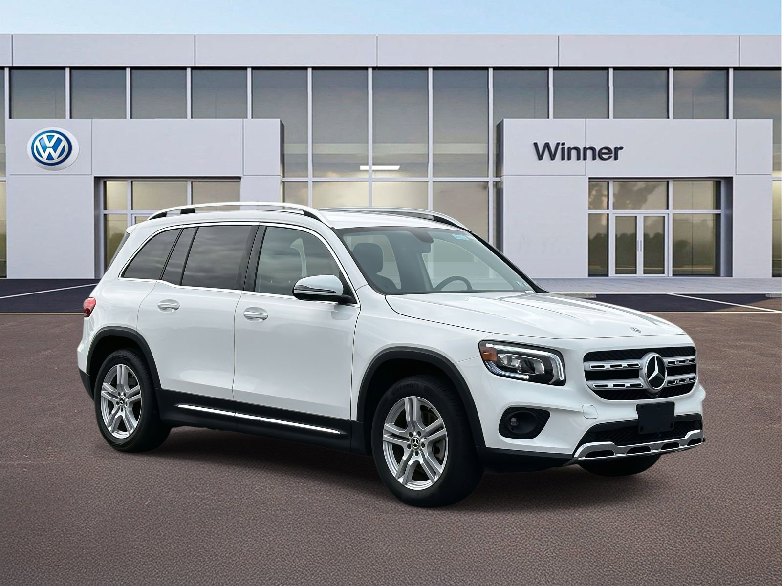 Used 2023 Mercedes-Benz GLB 250 4MATIC image 7