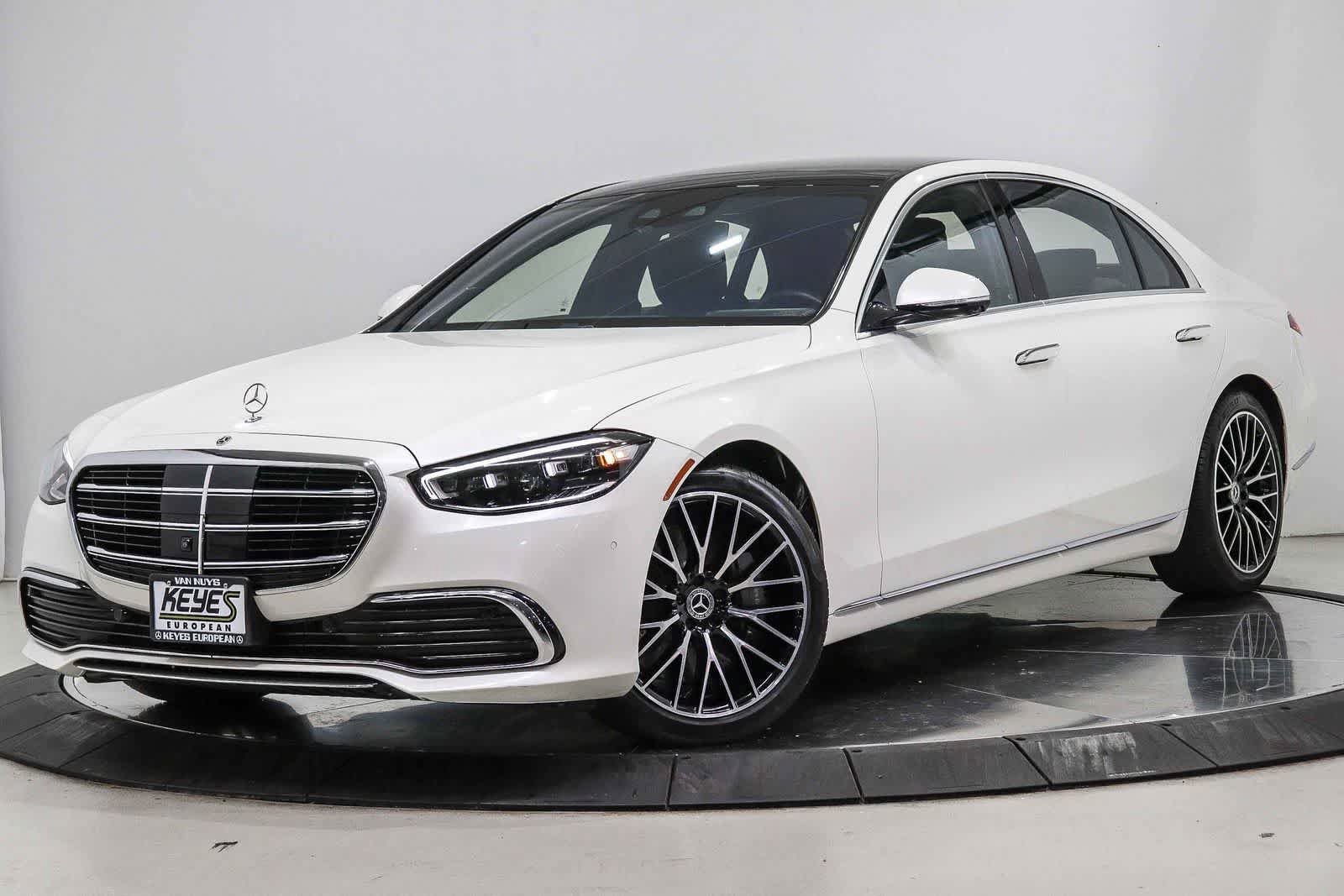 Used 2022 Mercedes-Benz S 500 4MATIC image 1