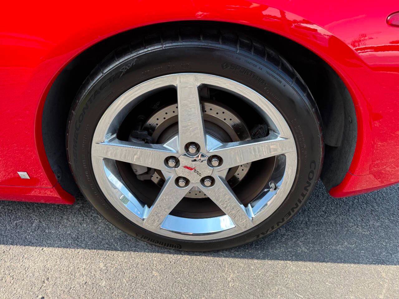 Used 2007 Chevrolet Corvette Convertible w/ Preferred Equipment Group image 22