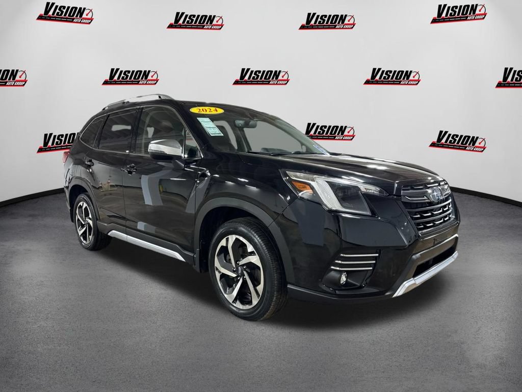 Used 2024 Subaru Forester Touring AWD/4WD image 3