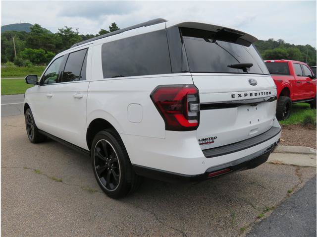 Used 2024 Ford Expedition Max Limited AWD/4WD image 19